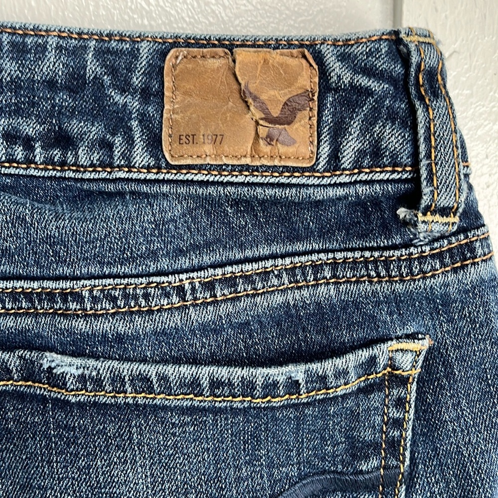 ๐๏ธ๐น American Eagle Outfitters โข Skinny Stretch Dark Wash Jeans โข Size 4 Regular - Picture 8 of 12